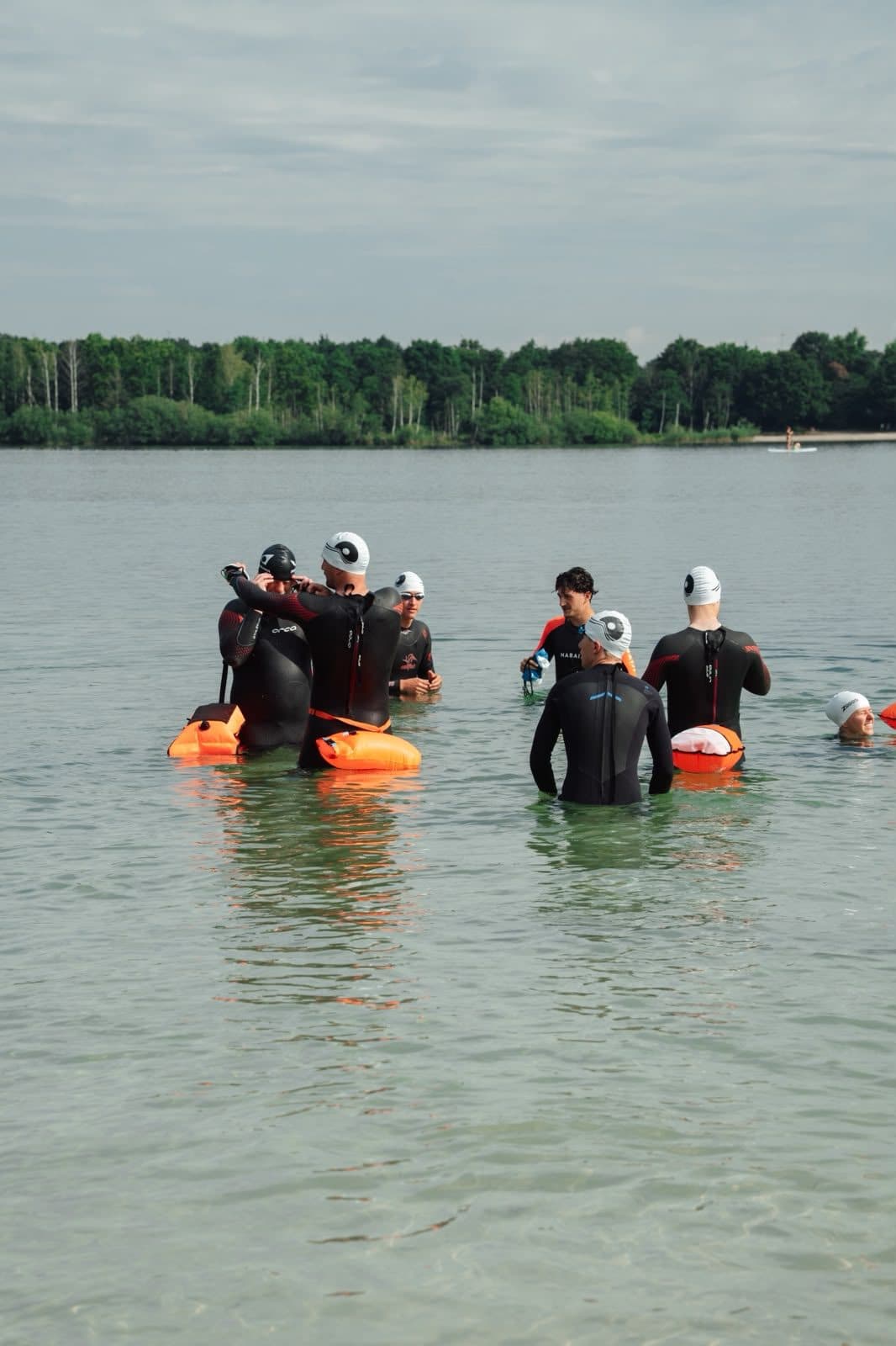 Open-water swimming with HYTX in Antwerp